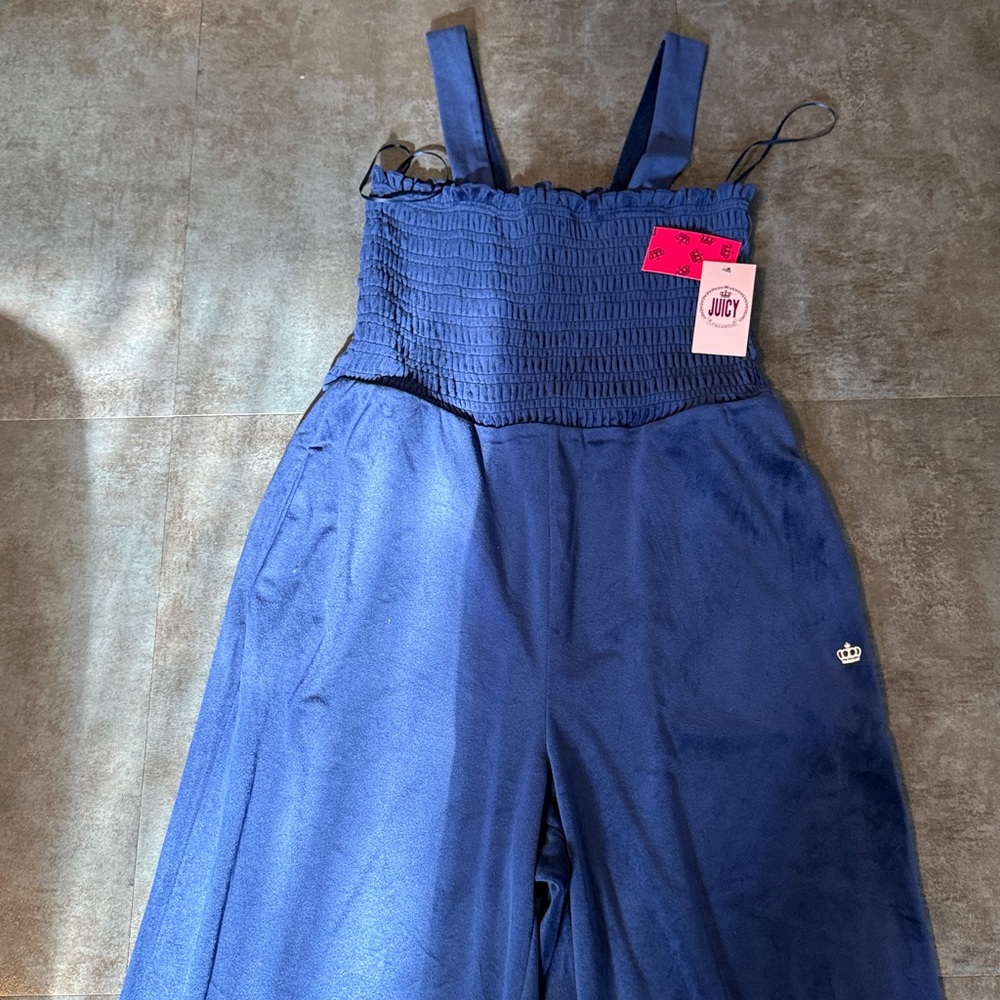 Juicy couture velour jumpsuit - Picture 2 of 9